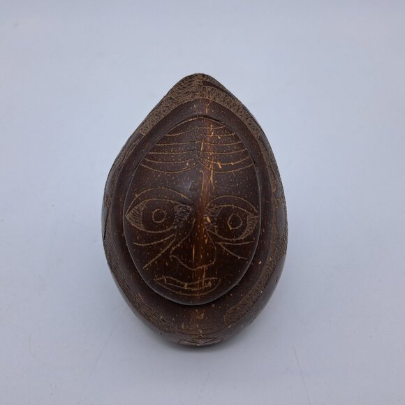 African Coconut Gourd Box From Cape Verde - Picture 1 of 11